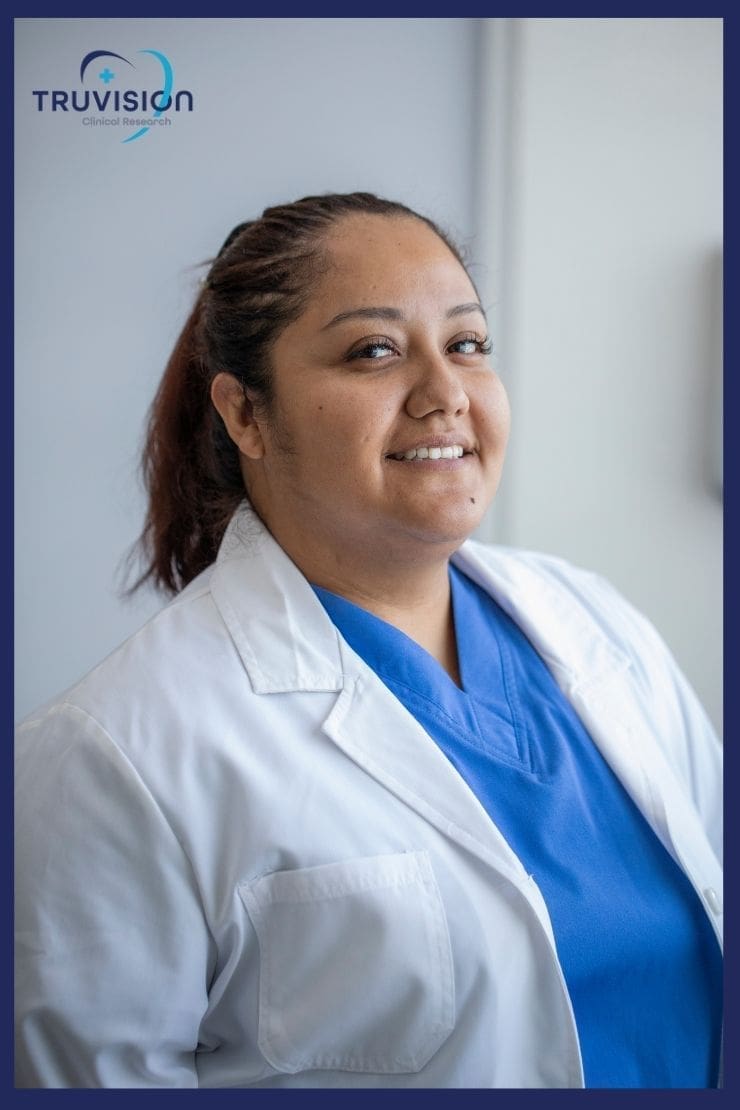 picture of clinical research assistant or nurse or doctor